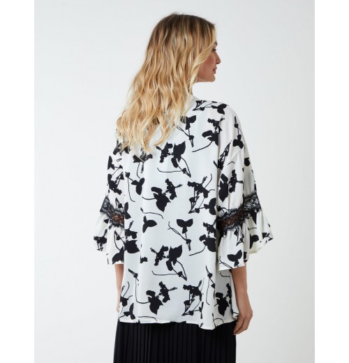 Kimono Top With Laced Sleeve Kimono Top With Laced Sleeve